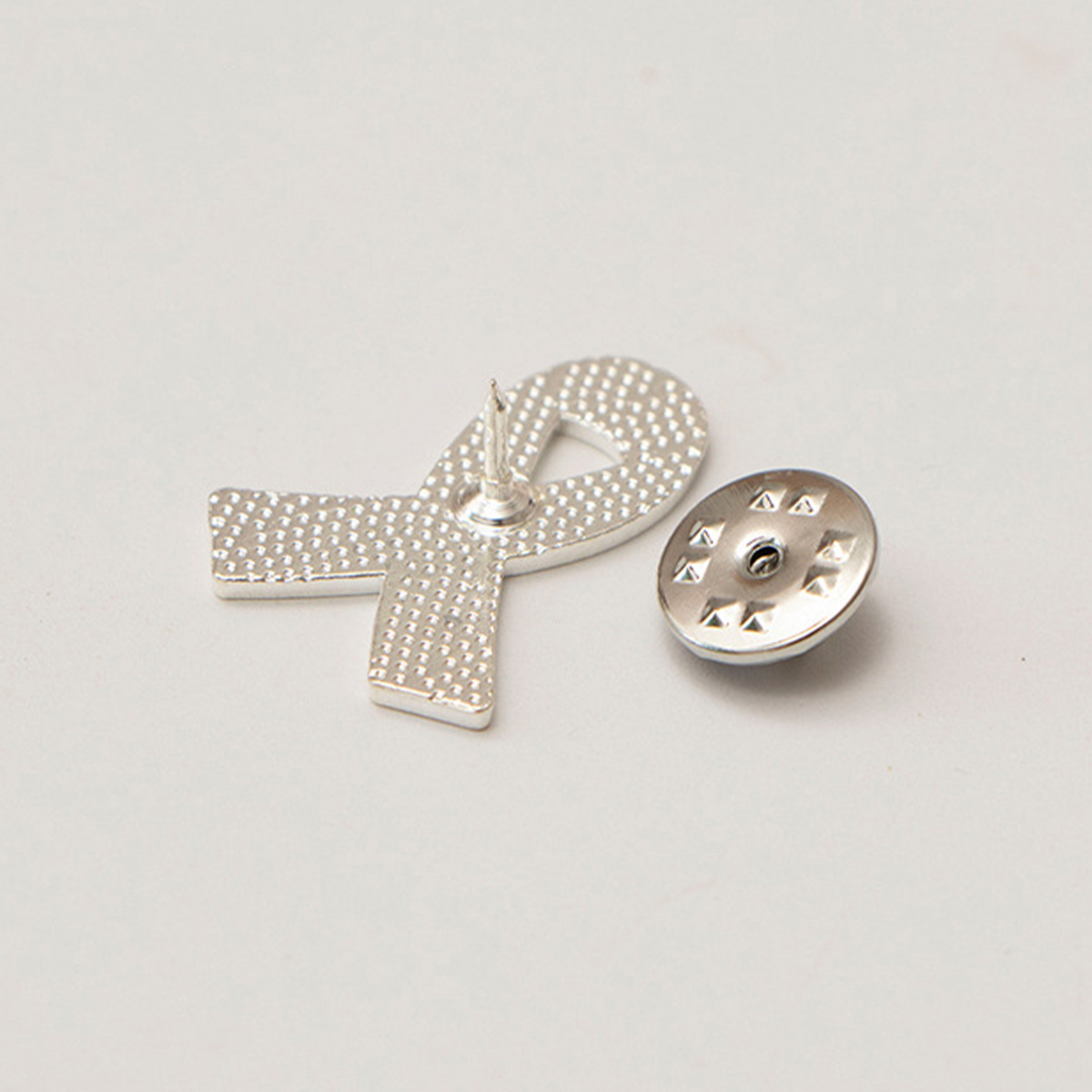 Harong 블루 리본 에나멜 핀 브로치, 온라인 연설 - Men Accessories Online 리뷰 및 가격